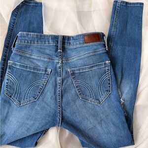 Hollister Super Skinny Jeans Size 00S Low Rise Distressed Blue